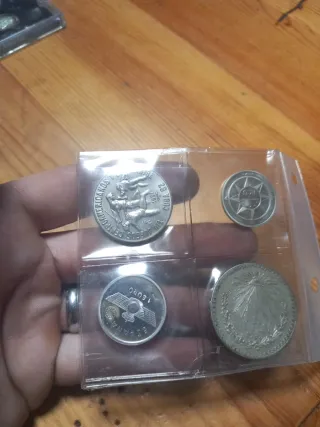 4 Monedas Sin Circular  3 plata