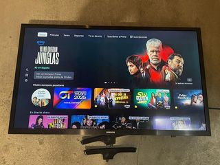 Samsung 2024 32" Smart TV Como Nueva