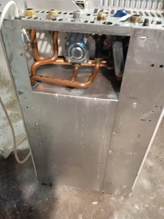 Caldera Ferroli Blanca