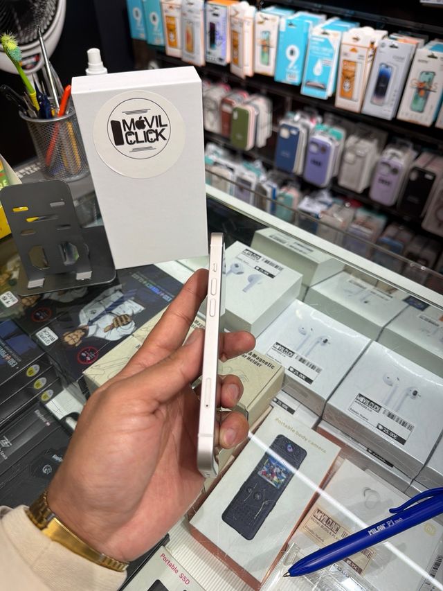 iPhone 14 256GB Starlight