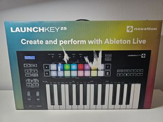 Novation Launchkey 25 Teclado MIDI