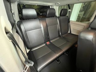Volkswagen Caravelle Premium Largo 2.0 TDI 110kW BMT DSG