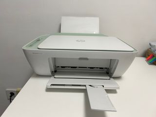 Impresora HP 2722e Blanca.