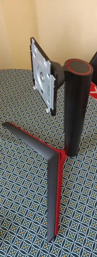 Monitor Gaming LG 24 LED IPS GL650B