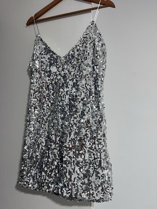 Vestido de fiesta lentejuelas plateadas