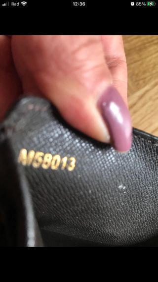 4 Portafogli Louis Vuitton originali con difetti