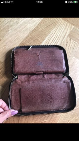 4 Portafogli Louis Vuitton originali con difetti