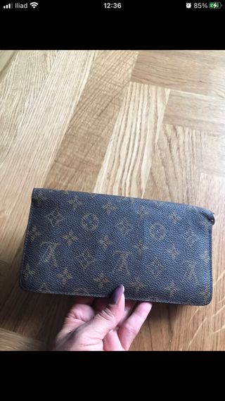 4 Portafogli Louis Vuitton originali con difetti