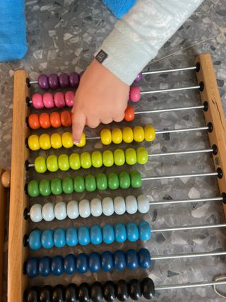 Ábaco de madera IKEA