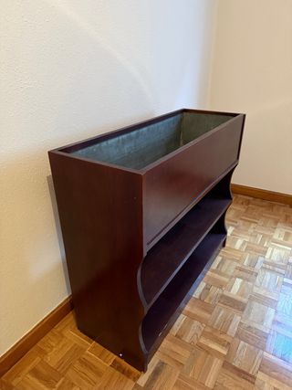 Jardinera de madera interior