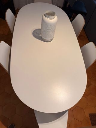 Mesa y 6 Sillas Blancas