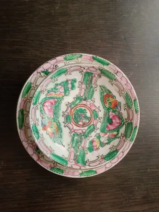 Plato y cuenco de porcelana china