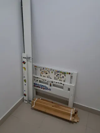 Cama infantil IKEA blanca 70x160 cm  +  colchón