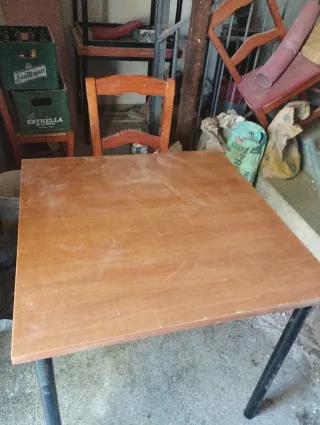 4 Mesas Madera y Hierro