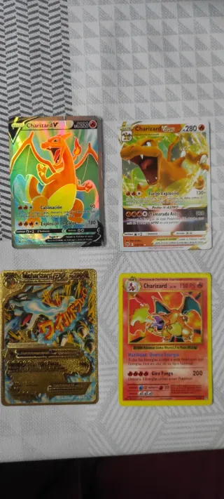 Charizard V Pokémon Card