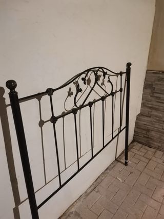 Cabecero forja artesanal negro