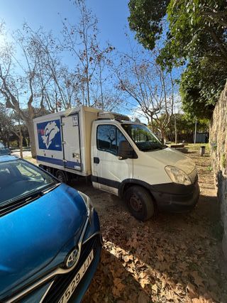 Iveco Daily 2012 Isotérmo -plataforma elevadora