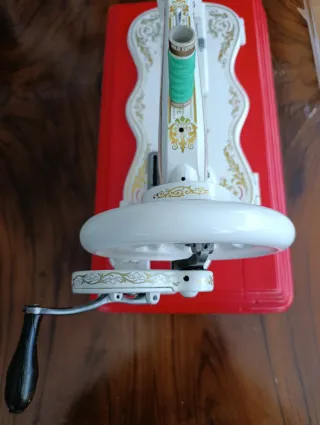 Máquina de coser Singer 12K