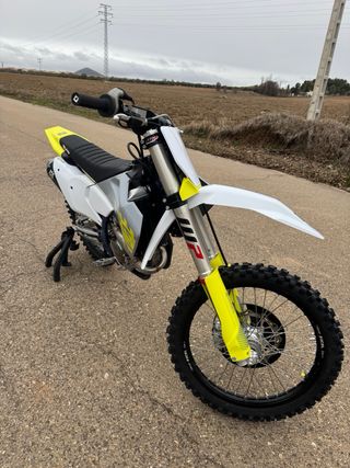 Husqvarna FC 250 2024