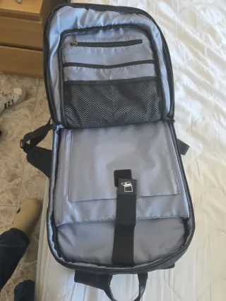 Mochila de viaje con puerto USB