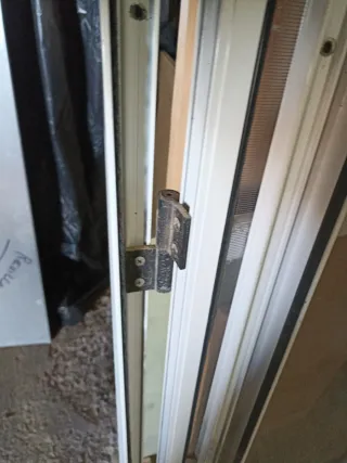 Puerta Mosquitera con Muelle e Imán Medida 214x90