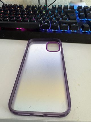 Funda iPhone 11 Morada Calavera