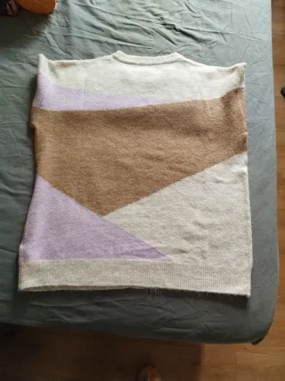 Jersey geométrico beige,lila y marrón