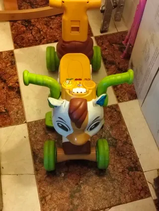 Caballo musical para niños