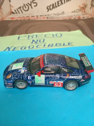 Porsche 911 GT3 Cup Scalextric