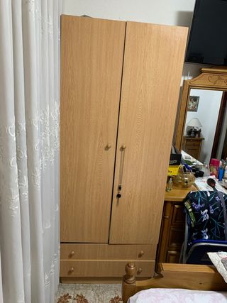 Armario de madera 2 puertas