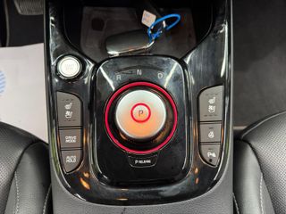 Kia e-Soul e-Soul 150kW Emotion (Long Range)