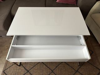 Mesa de centro elevable blanca moderna