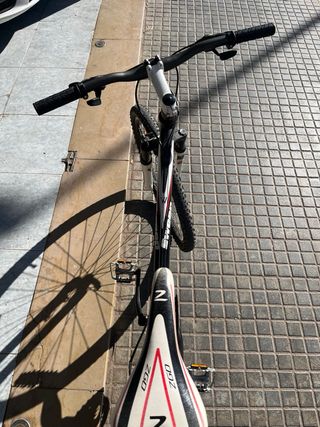 Bicicleta de Montaña WEED