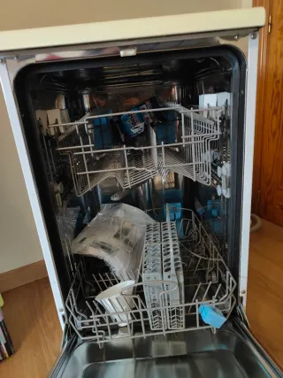 Lavavajillas Candy sin uso