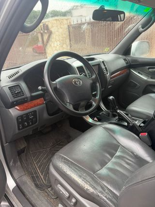 Toyota Land Cruiser 2007 180.000 km