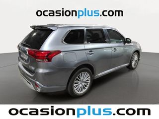 Mitsubishi Outlander 2.4 PHEV Kaiteki+ 4WD Auto 165 kW (224 CV)