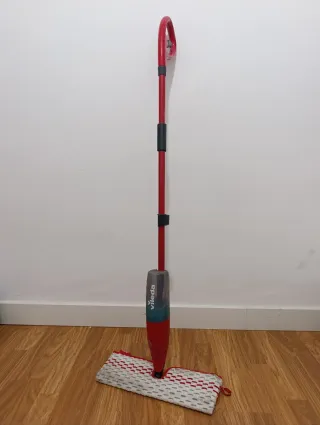 Mopa Vileda con pulverizador