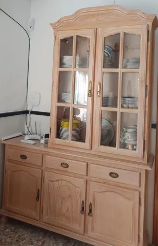 Mueble comedor y mesa centro