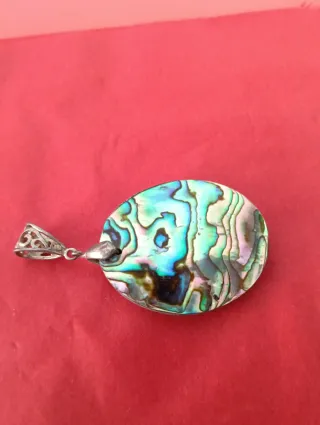 Colgantes de piedras naturales oferta