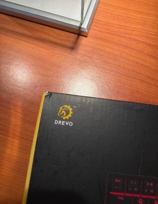 Drevo Calibur V2 Tastiera Meccanica RGB