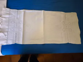 Juego de cama lino antiguo modernista.