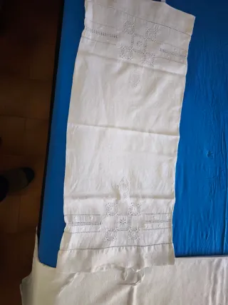 Juego de cama lino antiguo modernista.