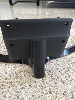 Peana TV Negra Curva