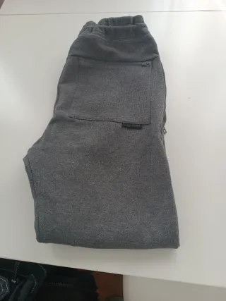 Pantalón chándal gris