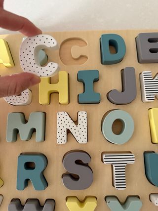 Puzzle Madera Abecedario Colores