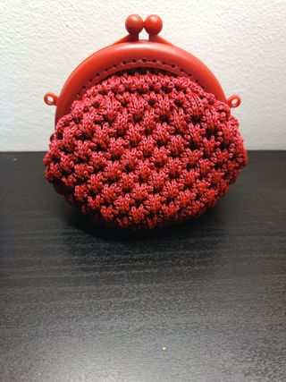 Portamonete uncinetto rosso