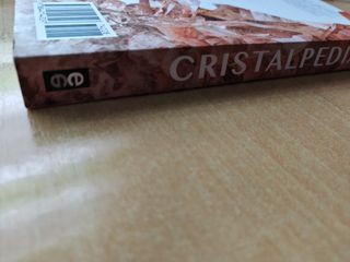 CRISTALPEDIA - Athena Perrakis