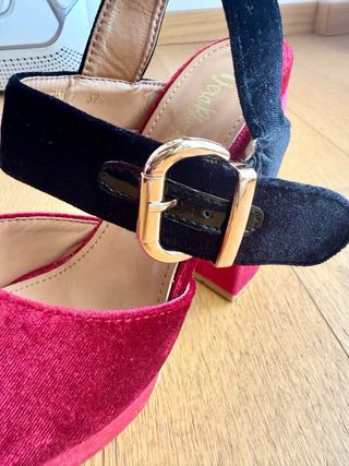 Sandali Vera Blum Plateau Velluto Fucsia Nero