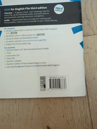 New Headway 5th Edition Pre-Intermediate. Stude...