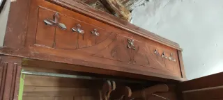 Armario antiguo madera maciza con espejo